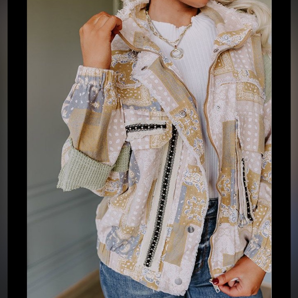 Vici POL Patchwork Bandana Prints Stylish Jacket - Beige and Green
